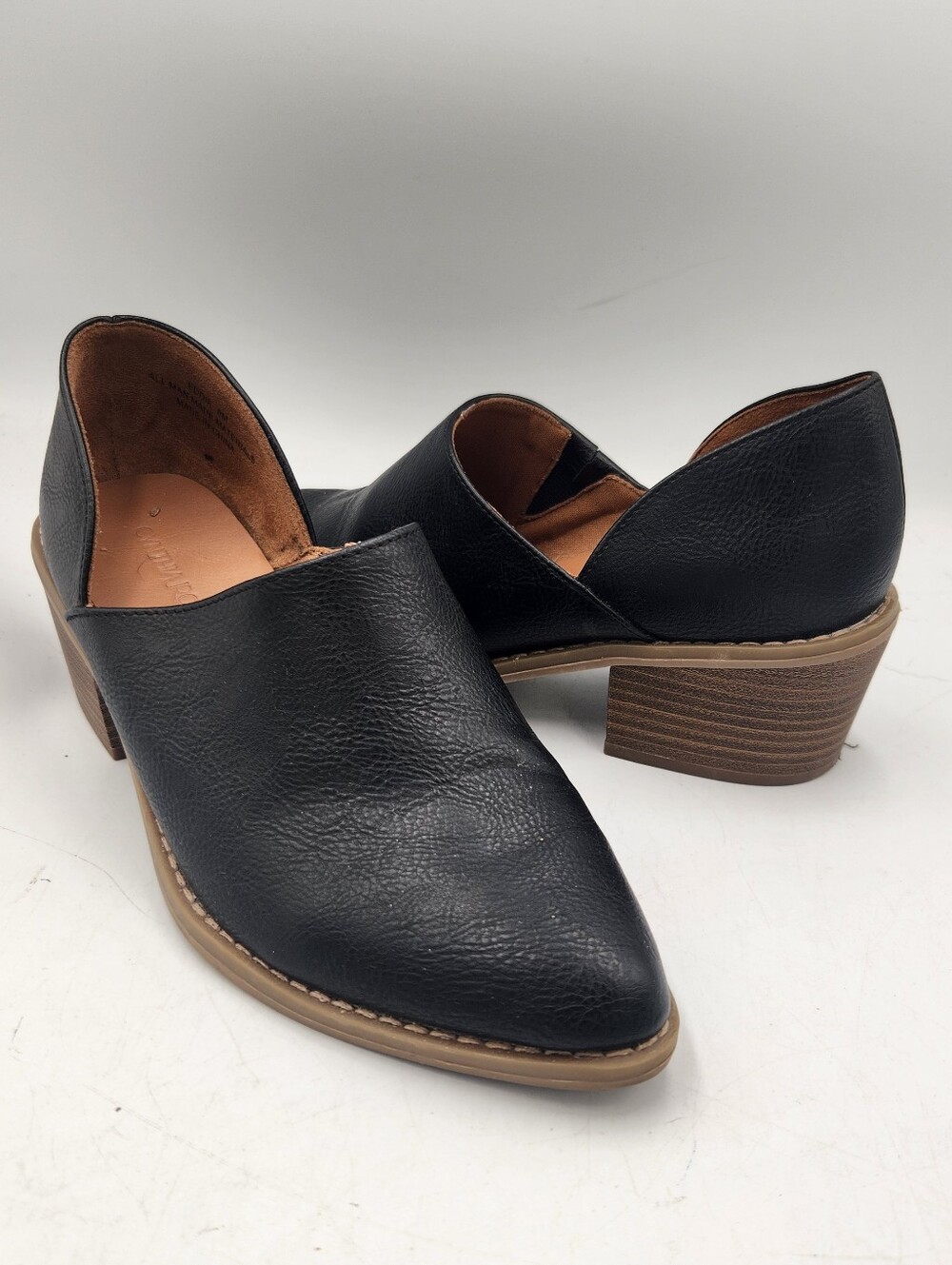 Cynthia Rowley Eddie Ankle Bootie Womens 8 Black Block Heel Almond Toe D'Orsay